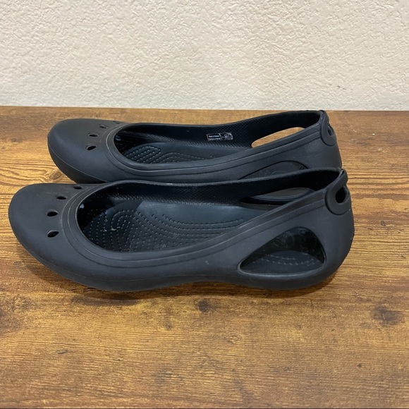 Crocs Kadee Ballet Flats Black Cutout Details Slip On Shoes Comfort Sz 9 Casual - Picture 3 of 7